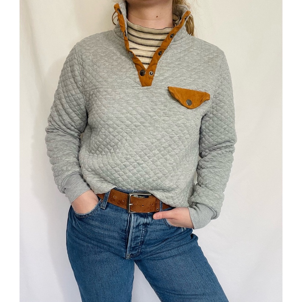 🌱5/$25🌱 Doe & Rae | Gray Quilted Textured Collared Jacket - Picture 2 of 6